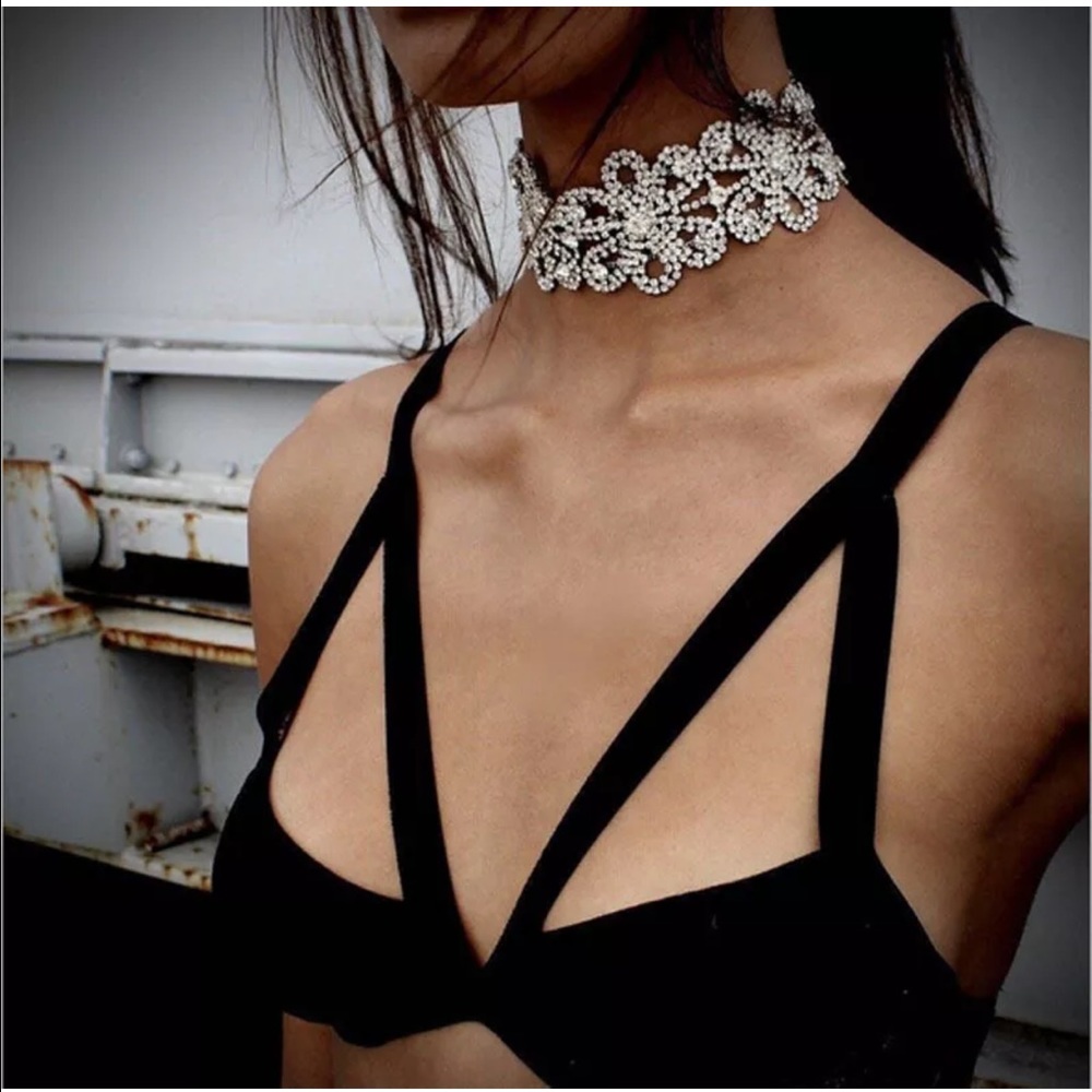 Crystal Choker